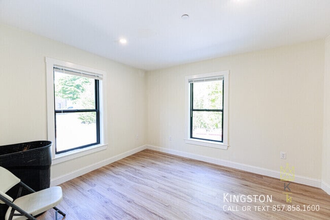 Photo - 460 Washington St Unit 1R