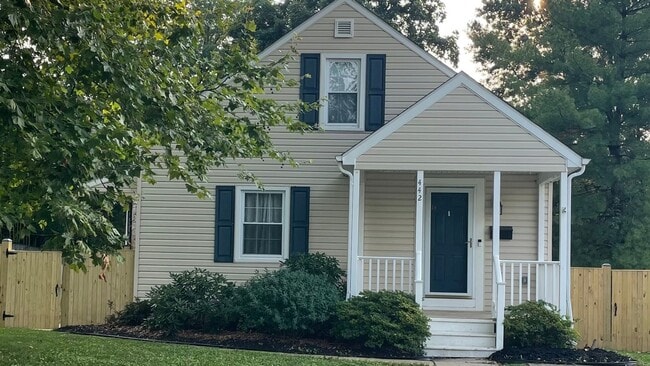 Photo - 442 Westshire Dr