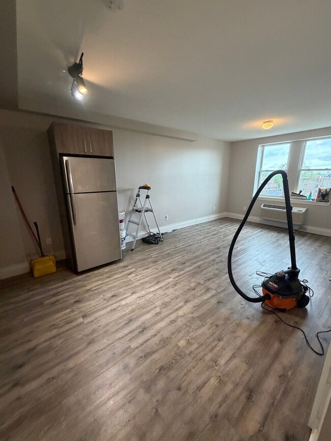 Photo - 106 N Grove St Unit 705