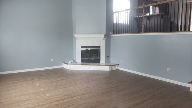 Photo - 13642 W 129th St