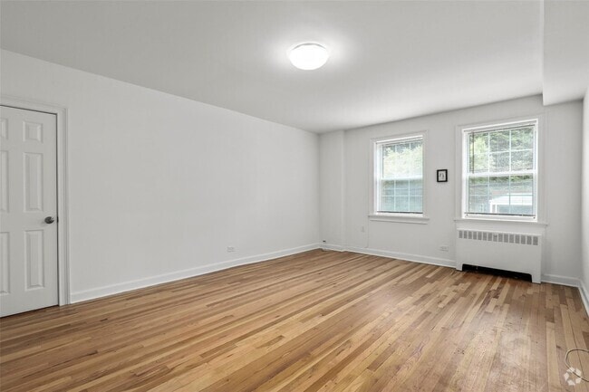 Building Photo - 633 Old Post Rd Unit 2-7 Rental