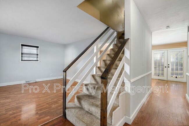 Photo - 1304 E Woodland St