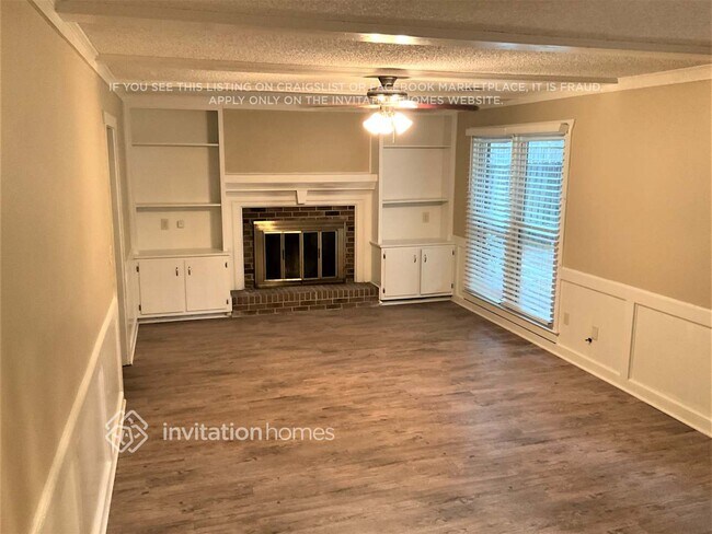 Photo - 1212 Summit Chase Dr SW