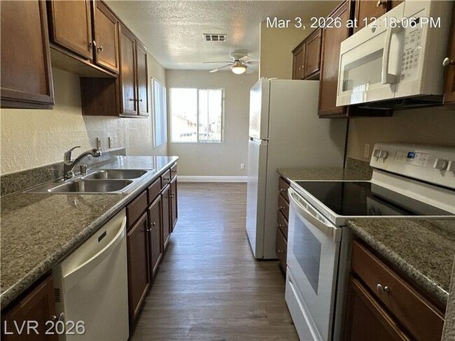 Photo - Adorable condo with great usage of space