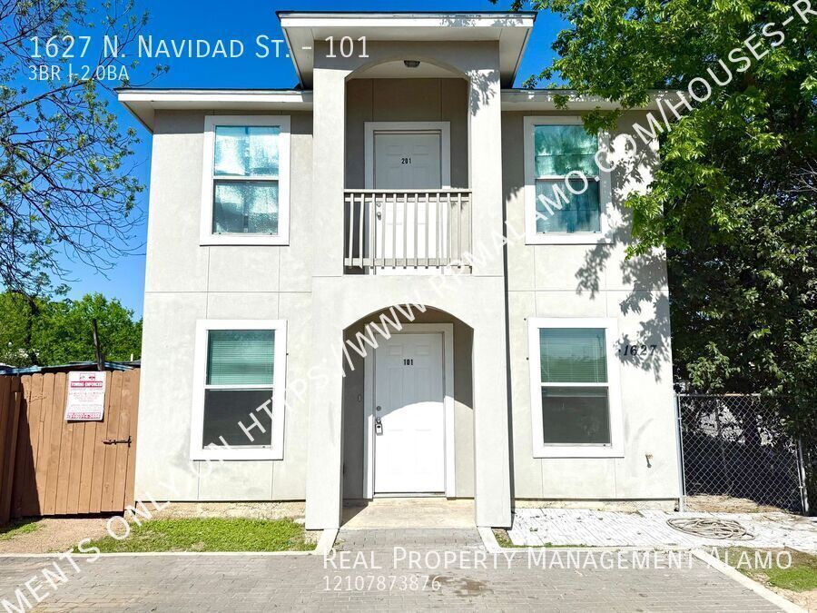 Photo - 1627 N. Navidad St.-101