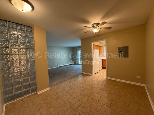 Photo - 268 N Carter St Unidad 103