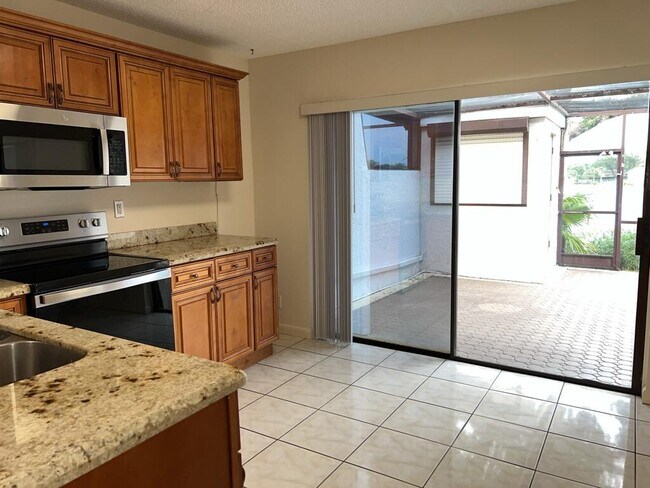 Photo - 3094 Bermwood Ln