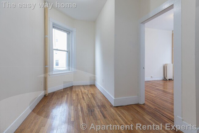 Photo - 891 Massachusetts Ave Unidad #7