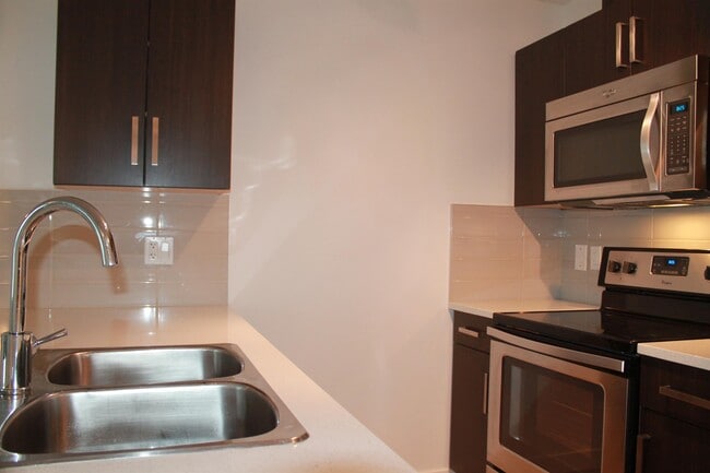 Photo - 667 Watt Blvd SW