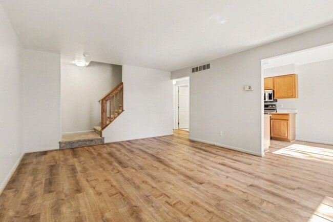 Photo - 125 Commons Cir Unit 14