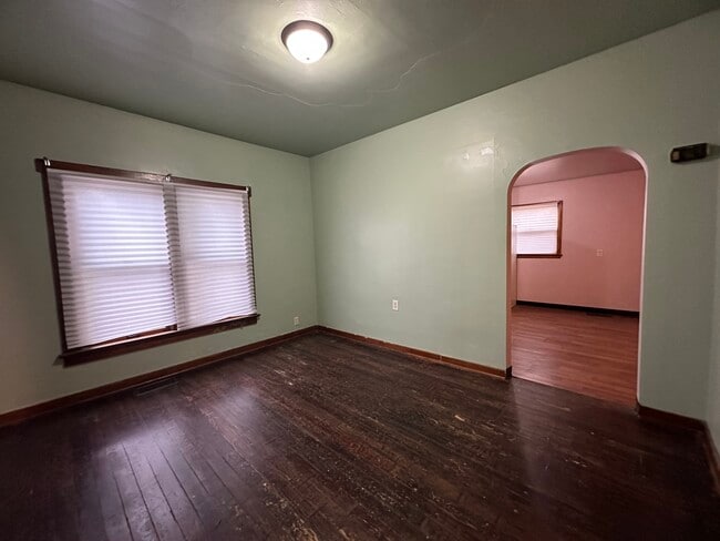 Photo - 101 S Buchanan St