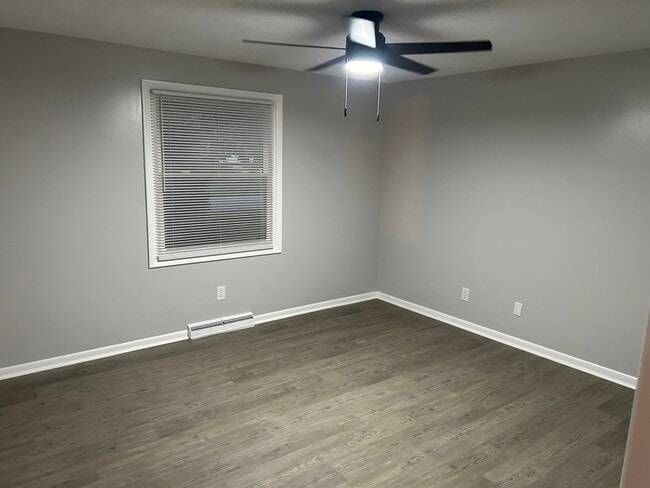 Photo - 8523 Pleasantwood Ave NW