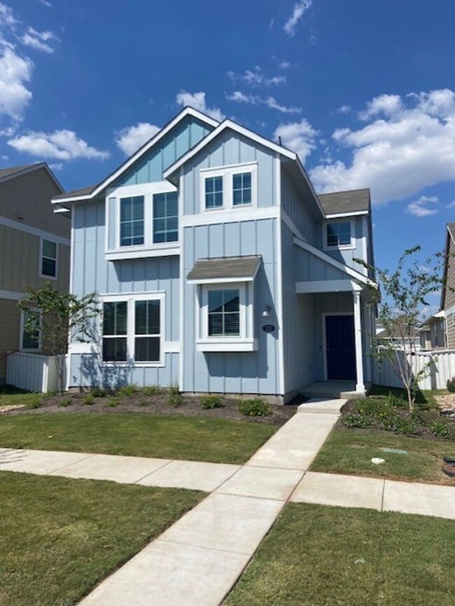 Photo - Brand New 4 Bed 2.5 Bath House with Large ...