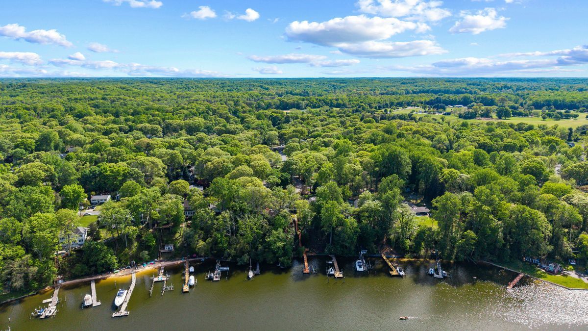 Photo - 916 Waterview Dr