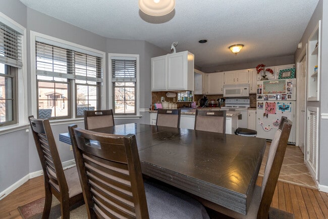 Photo - Large SW CoMo Duplex - 4 bed - 2.5 bath