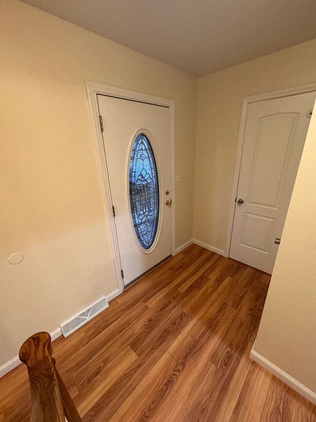 Photo - 4759 Logan Arms Dr