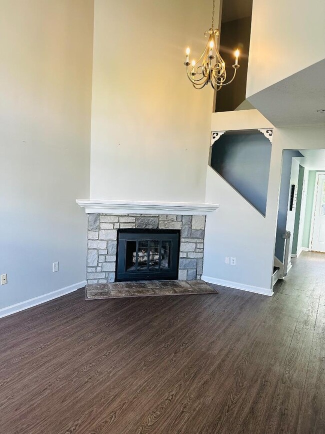 Photo - 3893 Boston Rd