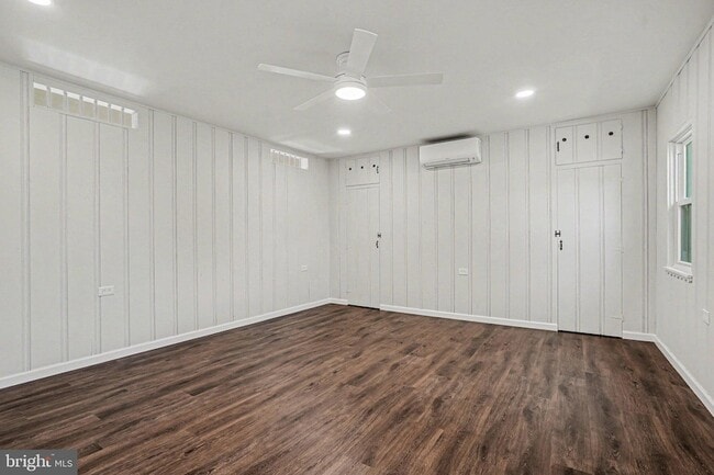 Photo - 105 Oak Hill Dr