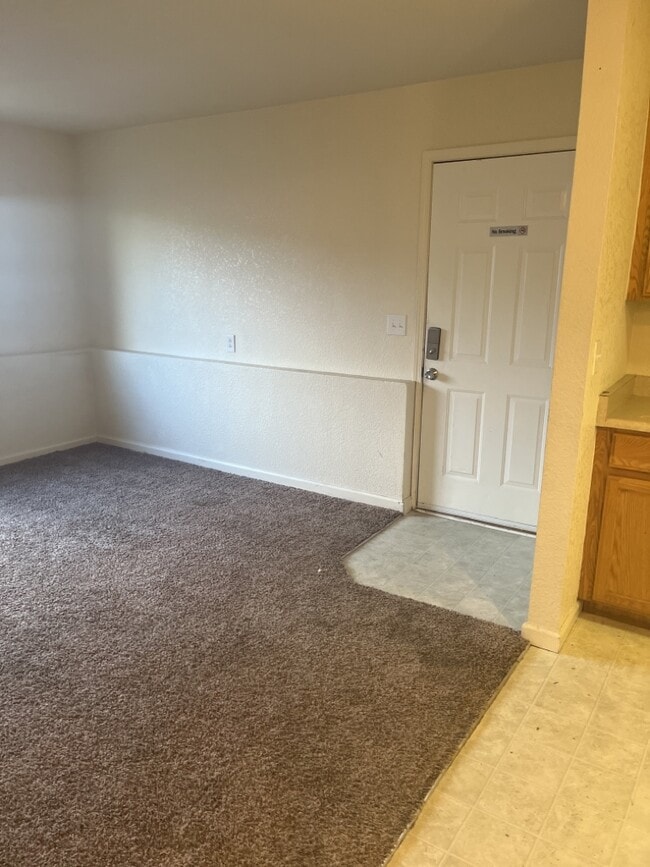 Photo - 208 Country West Rd