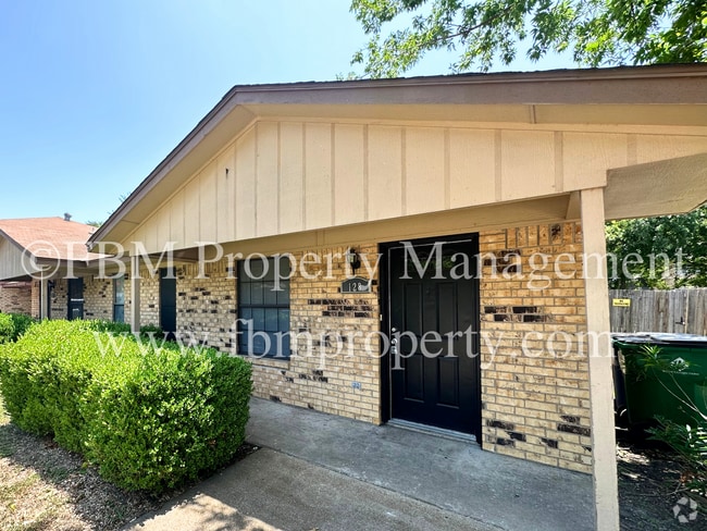 Building Photo - 128 Lance Dr Unit 128 Rental