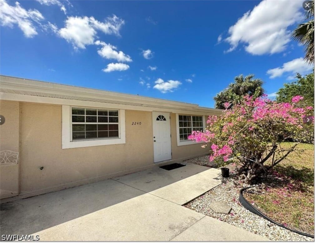 Photo - 2240 Estey Ave