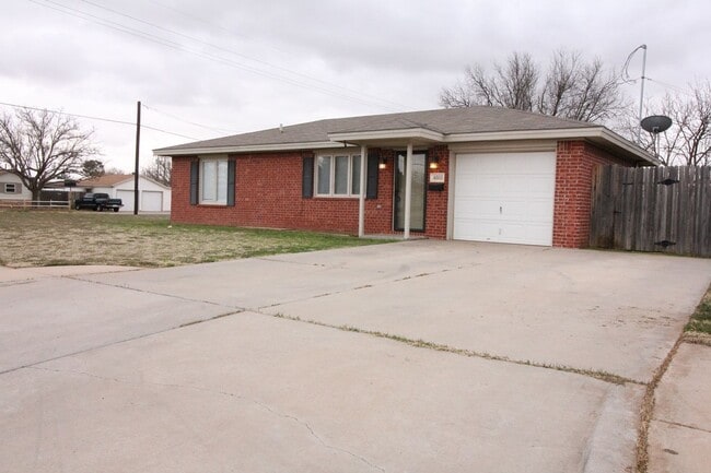 Building Photo - 4603 38th St