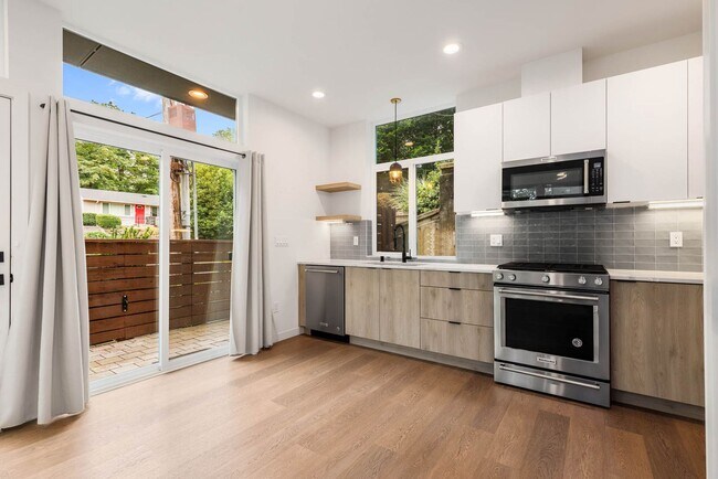 Photo - 2BR + Den Townhouse with Rooftop Deck