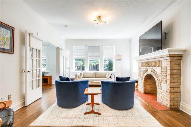 Building Photo - 4845 Swiss Ave Unit 101