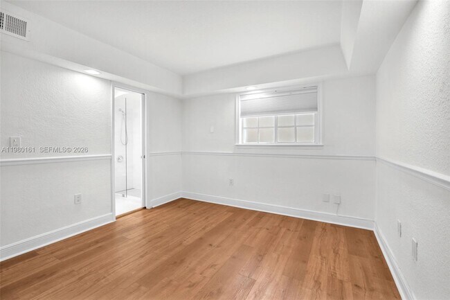 Photo - 3245 Virginia St Unit 19