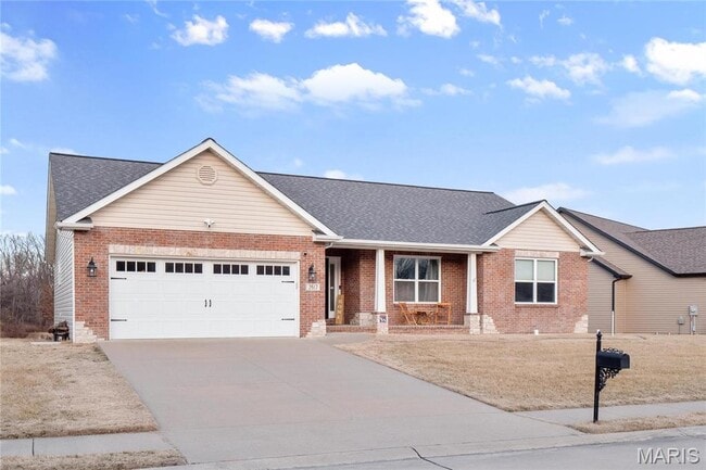 Photo - 2617 Lauren Lake Dr