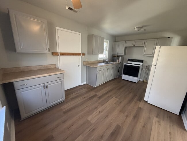 Photo - 2603 Palmer Ave NW