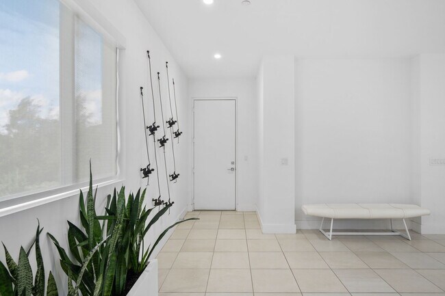 Photo - 1034 NE 18th Ave Unit 205