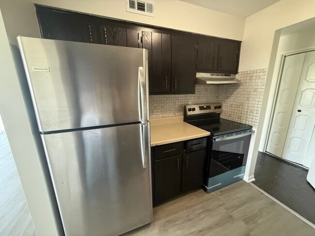 Photo - 2300 N Harlem Ave