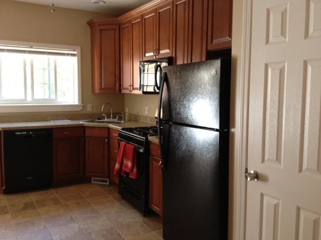 Photo - 158 Dryden Way