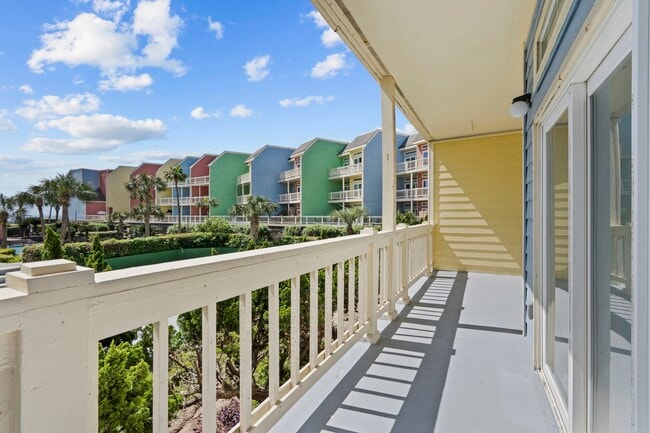 Photo - 7820 Seawall Blvd Unit 118