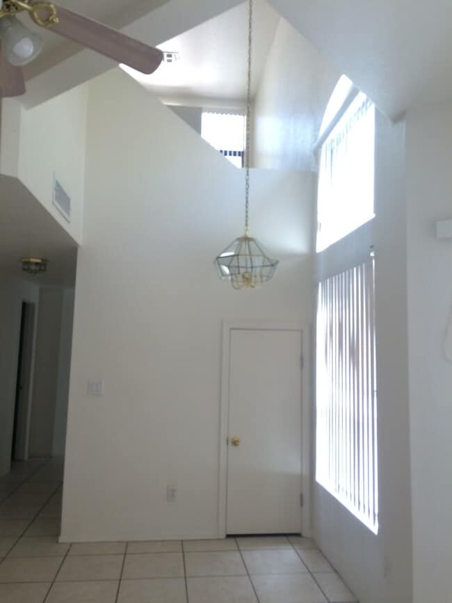 Photo - Under Market Rate! 3 bedroom 2 bath Townho...