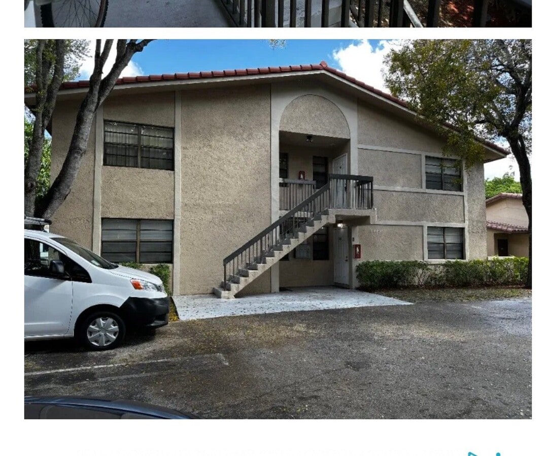 Photo - 10859 NW 45th St