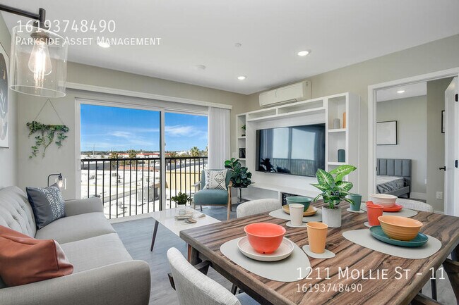 Photo - 1211 Mollie St Unit 11