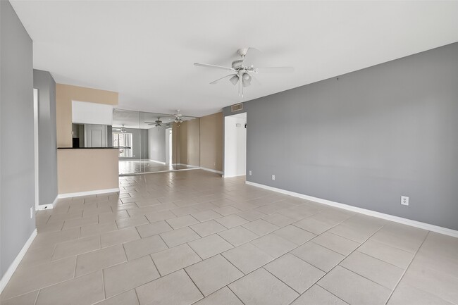 Photo - 14555 Wunderlich Dr Unit 2208