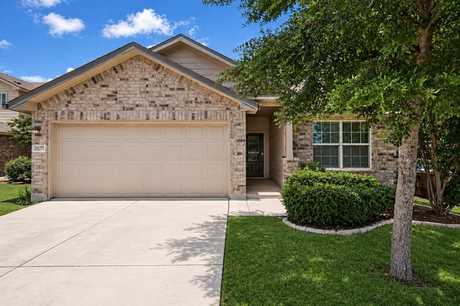 Building Photo - Open Floor Plan w/ All Appliances Included | Private Yard & Spa-Like Primary Bath