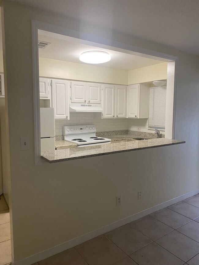 Isle of St. Croix Apartments Saint Petersburg, FL