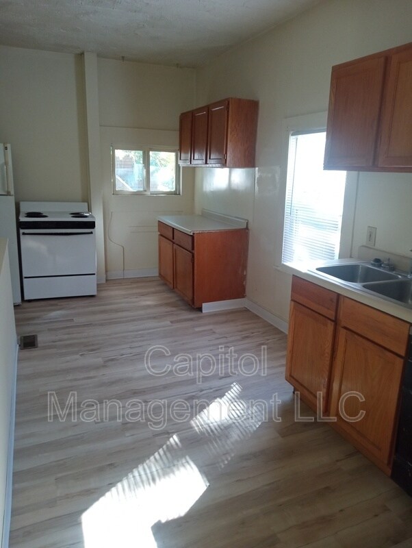 Photo - 917 Seymour Ave Unidad 2