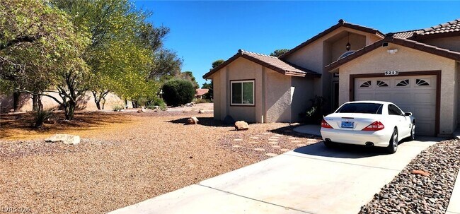5213 Orchard Hills Ave Unit 1