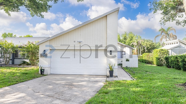 Building Photo - Unit