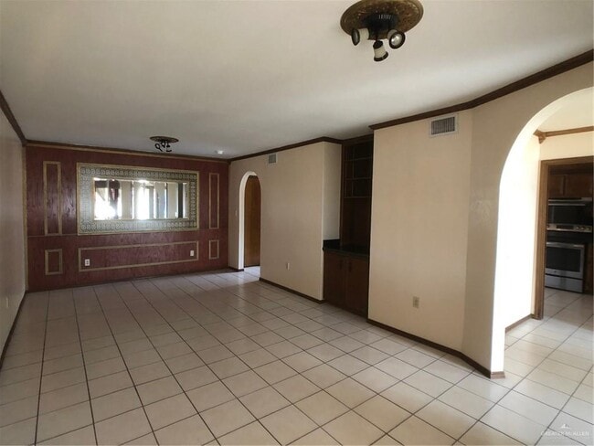 34 Rose Ellen Dr