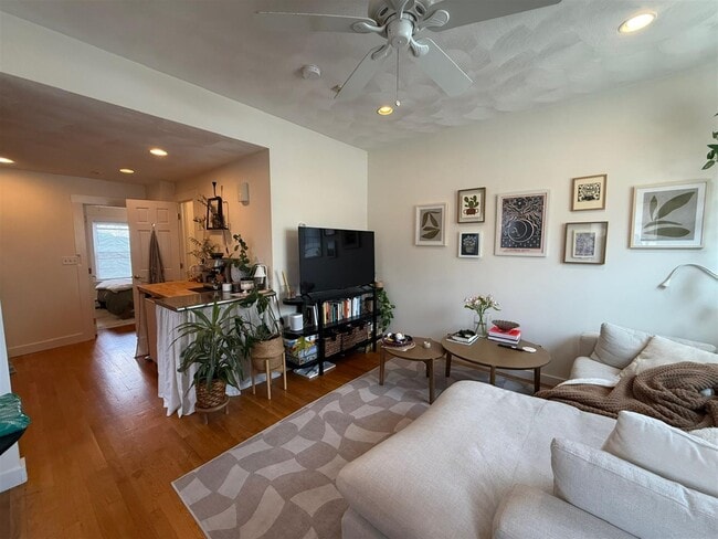 Photo - 300 Highland Ave