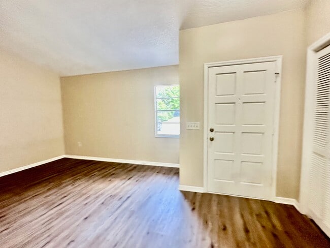 Photo - 15082 SW 38th Cir