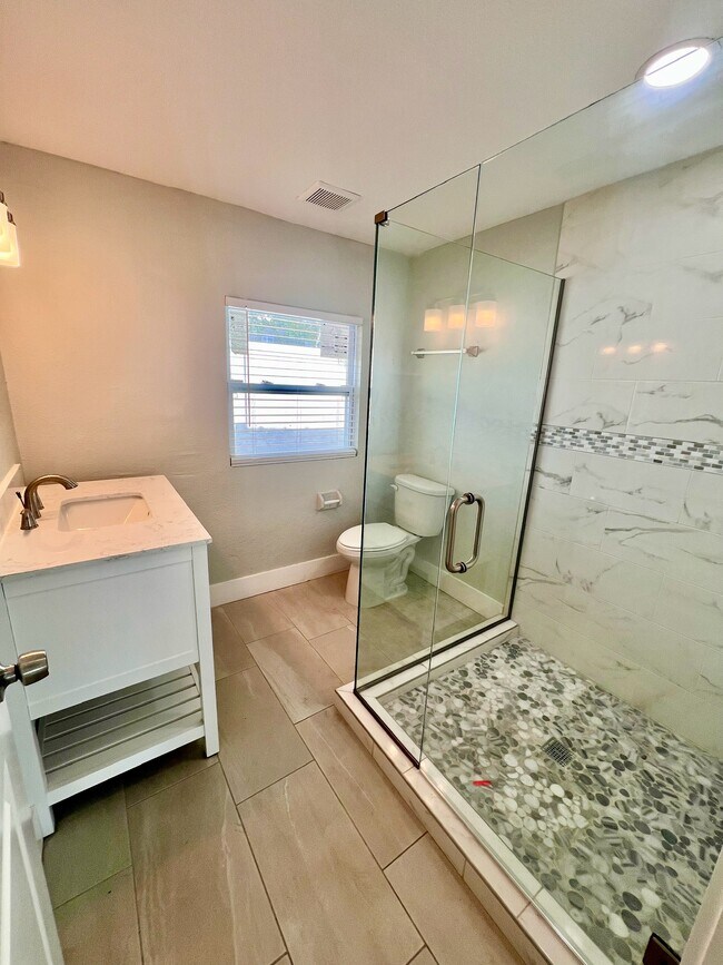 Photo - 506 Engman St