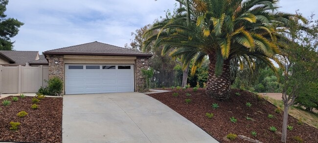 Building Photo - 6828 Chapman Pl