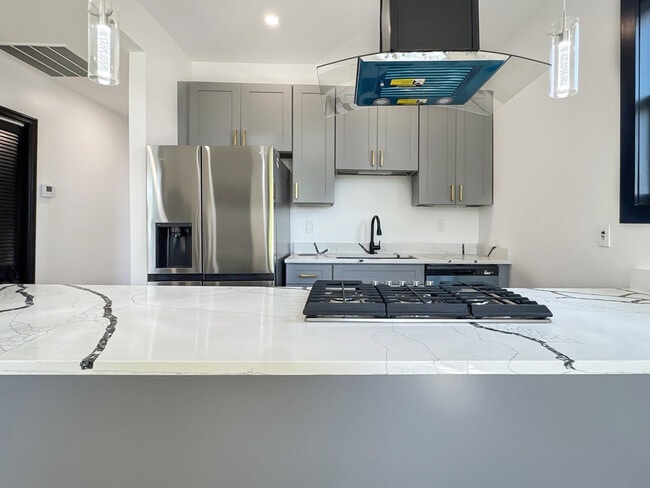 Building Photo - 2325 Reisterstown Rd Unit C